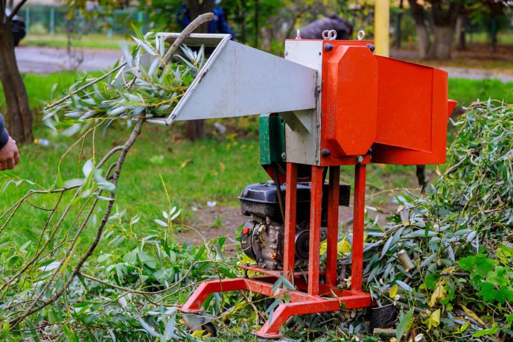 quel broyeur de végétaux pour votre jardin ?