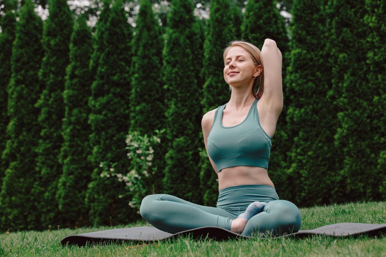 les bienfaits DU YOGA EN EXTÉRIEUR 