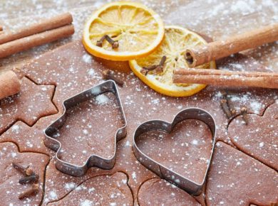 des biscuits de noel au miel à cuisiner en famille