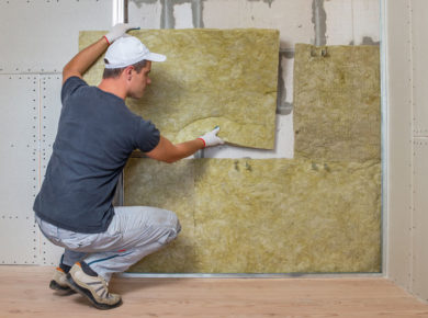 isler les murs intérieurs d'une maison