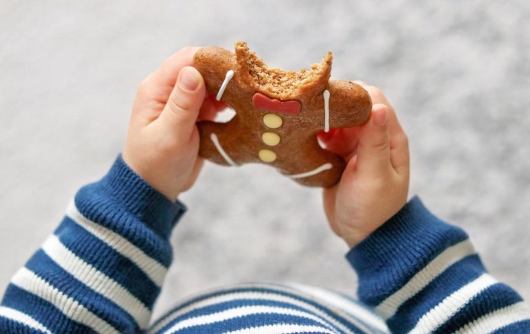 des brioches mannele au chocolat pour toute la famille