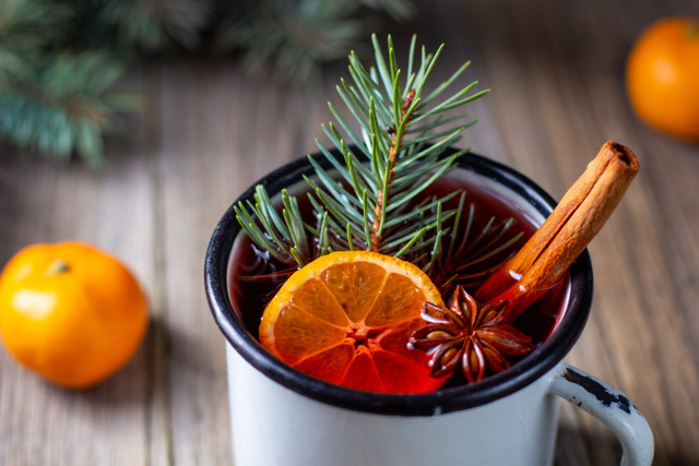 les ingrédients du vin chaud de Noël fait maison