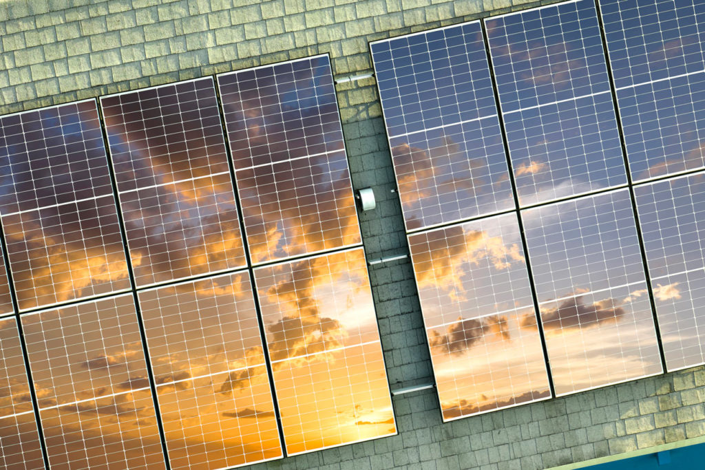 l'entretien des panneaux solaires en été pour une bonne production