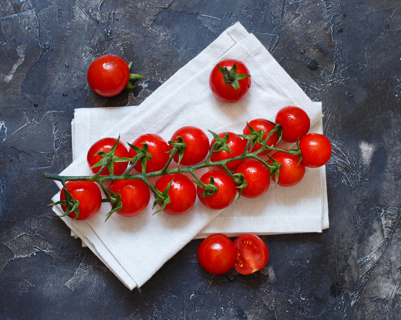 Des tomates cerises farcies