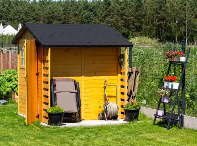 Abri de jardin : bois ou métal ? Voici comment faire votre choix