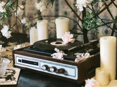 Comment donner une touche rétro à vos couloirs pour un style vintage ?