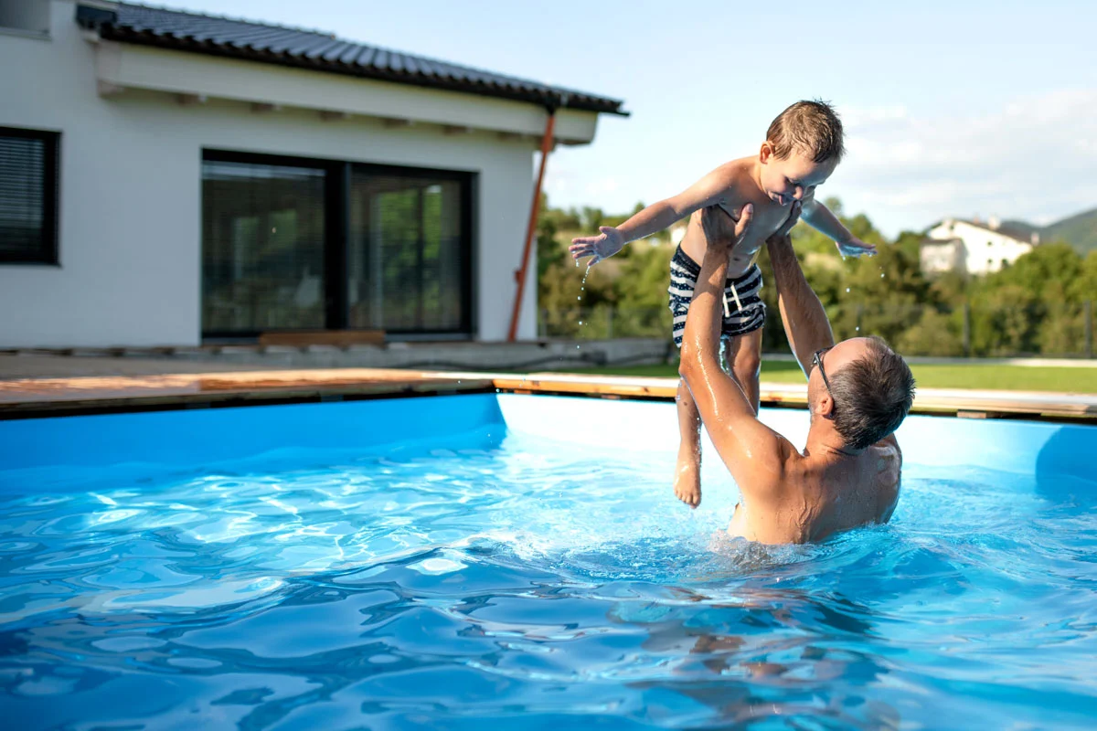 Voici pourquoi votre prochaine piscine fera moins de 10m2