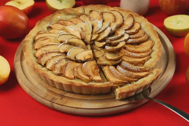 cuisiner une tarte avec pommes du jardin