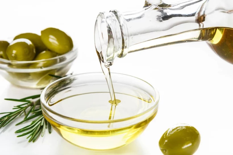 5 délicieuses recettes à base d'huile d'olives de votre jardin