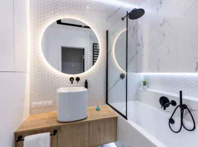 Transformez votre petite salle de bain avec ces 6 idées innovantes et modernes