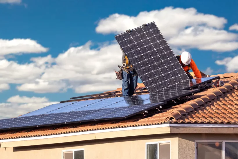 Cumuler les aides pour installer gratuitement des panneaux solaires : est-ce possible ?