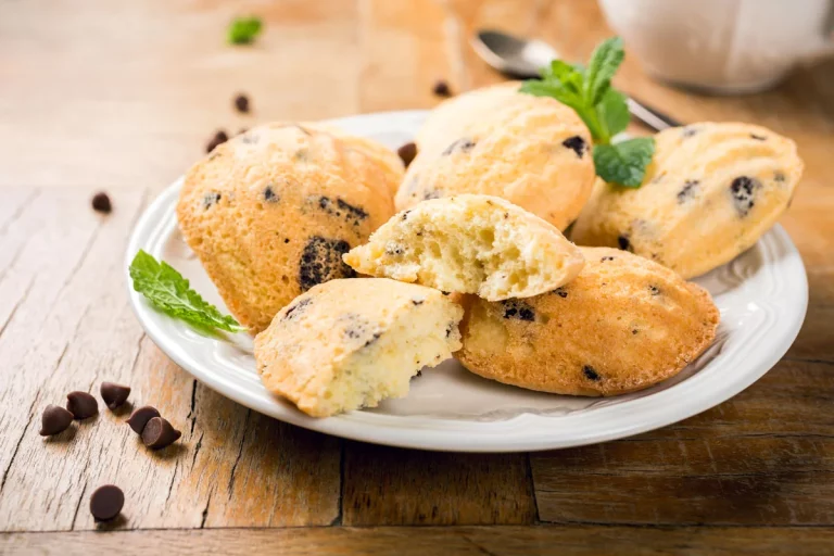 Cuisinez de délicieuses madeleines maison en moins de 15 minutes