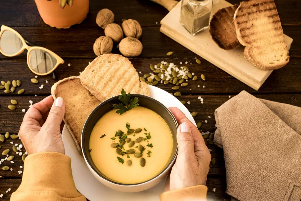 Soupe d'hiver: 5 idées rapides de soupe à cuisiner dès ce soir