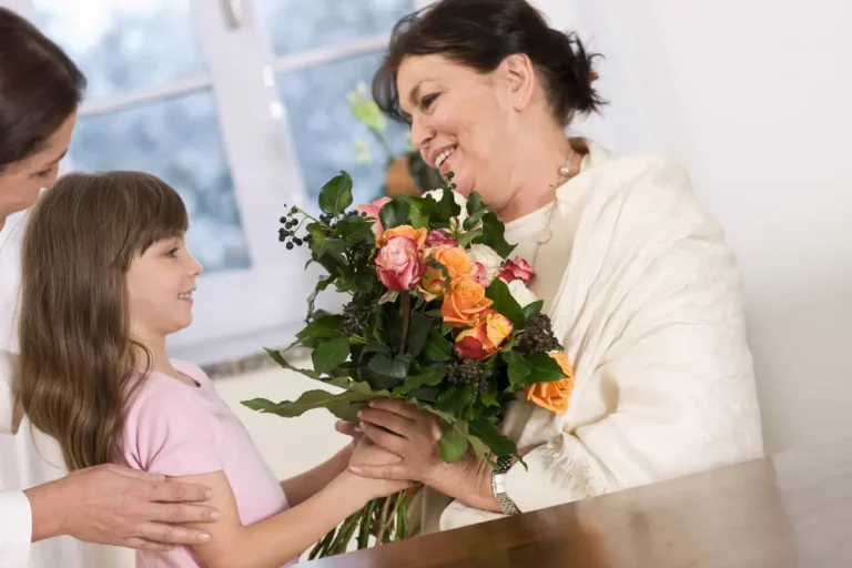 Quelles fleurs offrir pour la fête des grands-mères ? Découvrez notre sélection